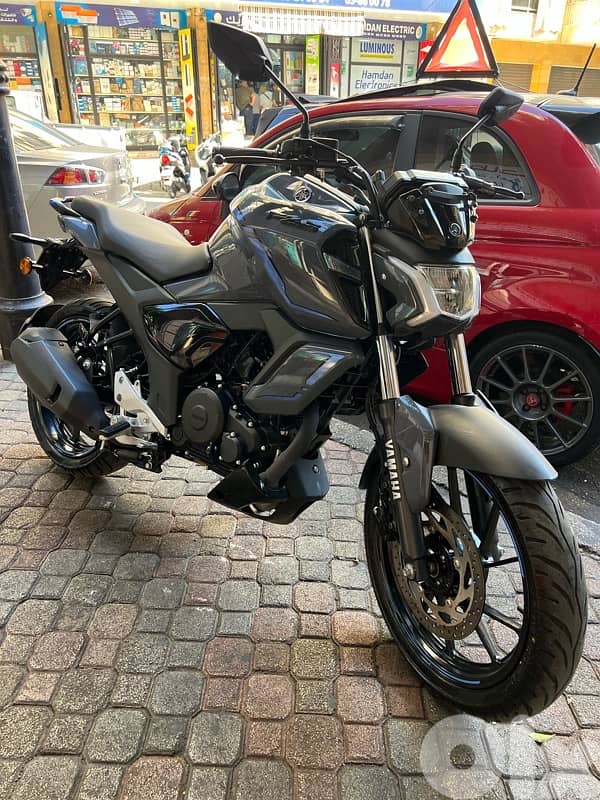 yamaha Fzs V 4 2025 10