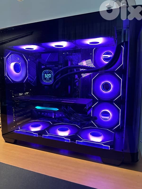 High-End PC + Full Setup (300Hz 2K Monitor) - 1 Month Old 0