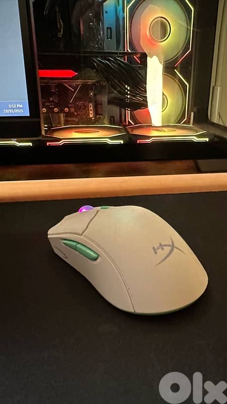 High-End PC + Full Setup (300Hz 2K Monitor) - 1 Month Old 7