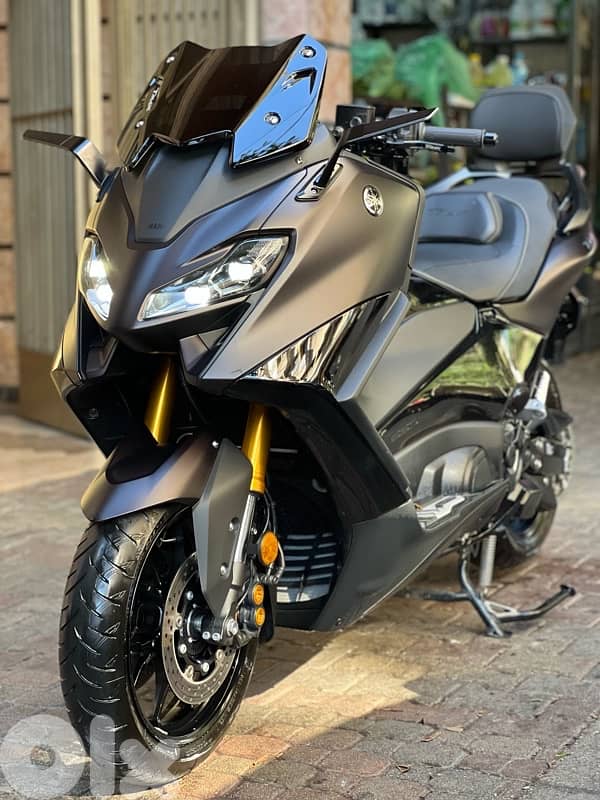 Yamaha Tmax TechMax DX 2024 10