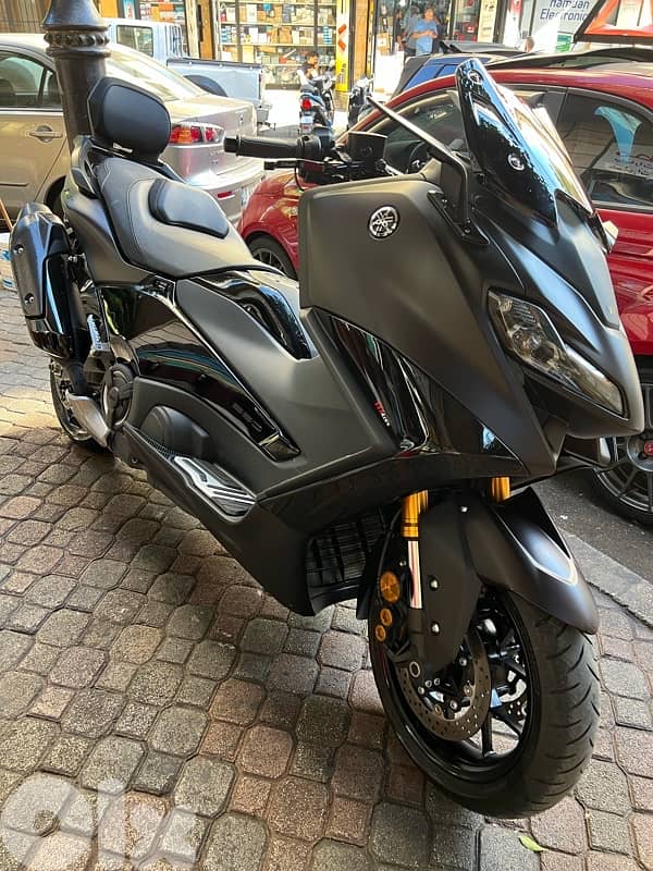 Yamaha Tmax TechMax DX 2024 11