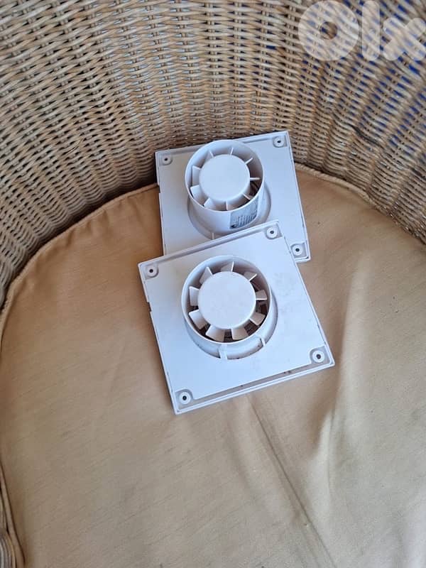 بضاعة تصليح مكيفات جديدة ومستعملة بأسعار جيدة 2