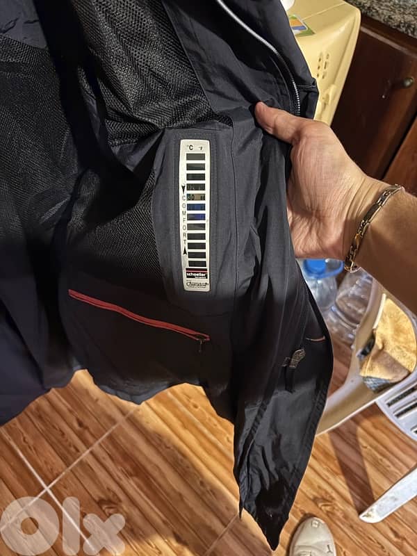 Schneiders Salzburg&schoeller ComforTemp Technology navy blue mid coat 1