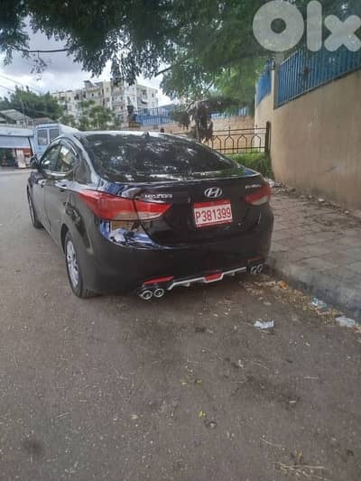 هيونداي إلينترا 2013