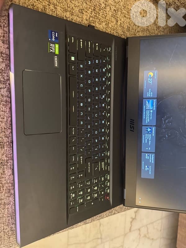 MSI Raider GE76 12UE 2