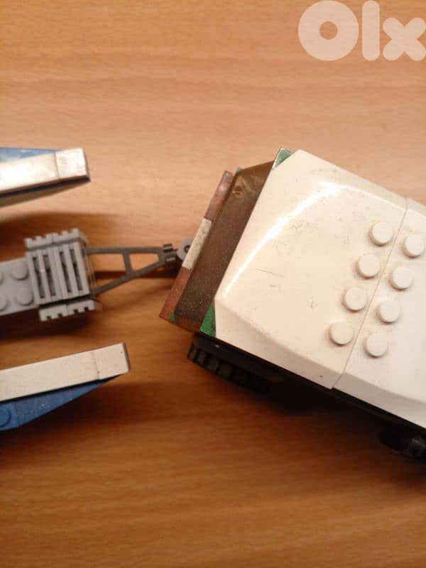 Lego set (one wheel modified) *NOT ORIGINAL LEGO* 1