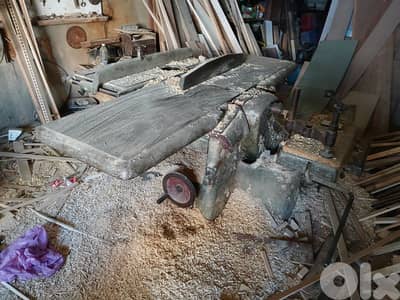 مجموعة نجارة للبيع