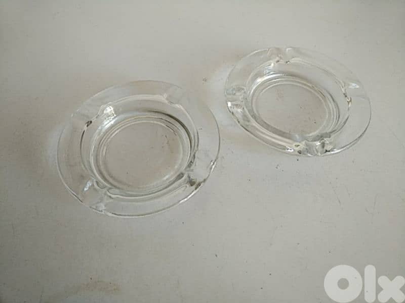 Two round glass ashtrays - Not Negotiable 0