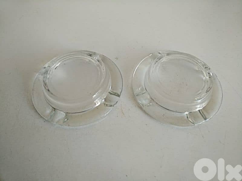 Two round glass ashtrays - Not Negotiable 1