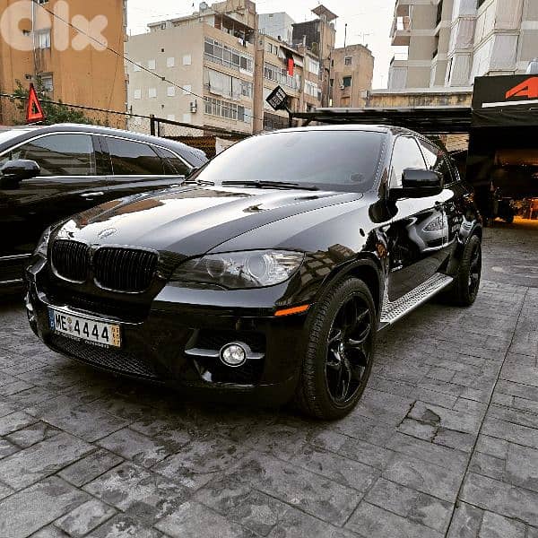 BMW X6 model 2009 look M 5.0 0