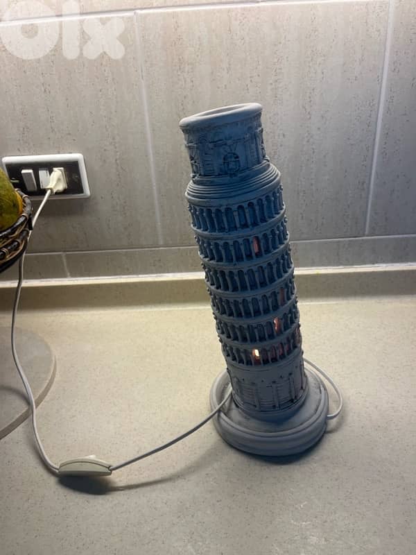 Pisa tower lamp 1