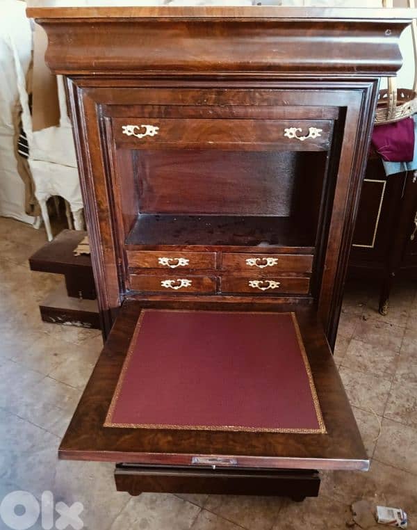 سكرتير انتيك خشب جوز مميزة ناعمة سعر لقطة 1