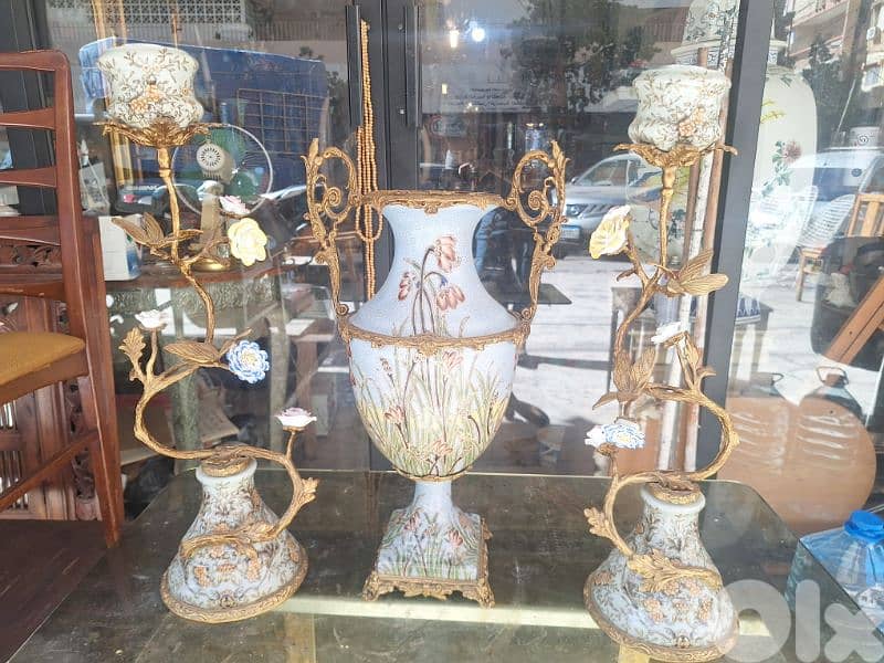 مجموعة من ٣ قطع سافر بورسولان شغل مميز مع برونز انتيك 2