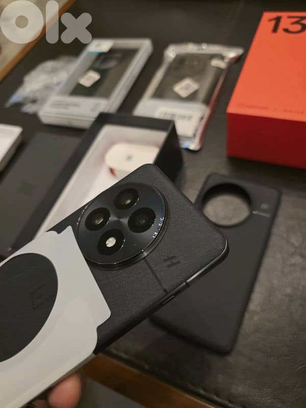 OnePlus 13 16/512. (( Global )) 1