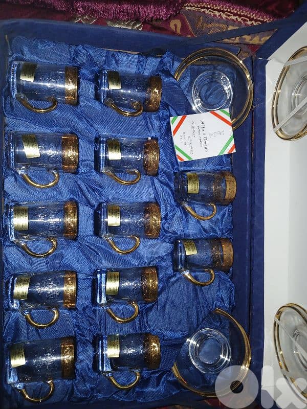 tea cups made in Italy gold plated 1