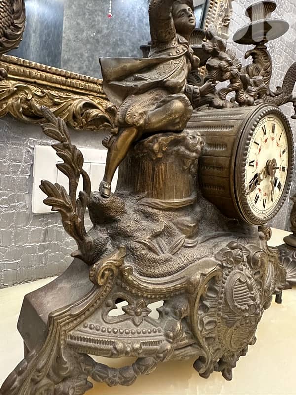 ساعه وشمعدان برونز 2