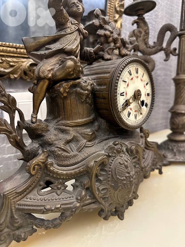ساعه وشمعدان برونز 7