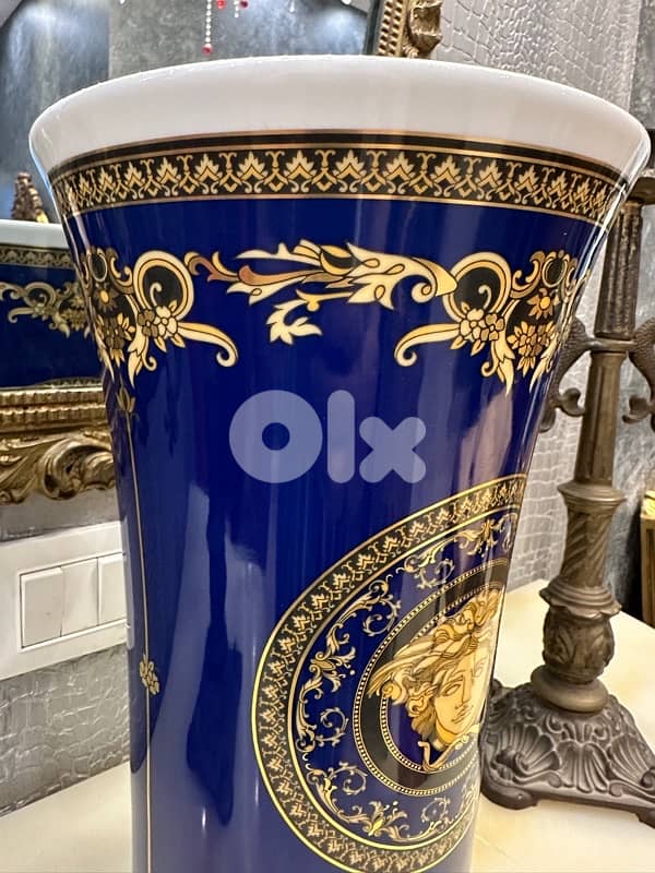 Rosenthal meets Versace Medusa blue Vase 5
