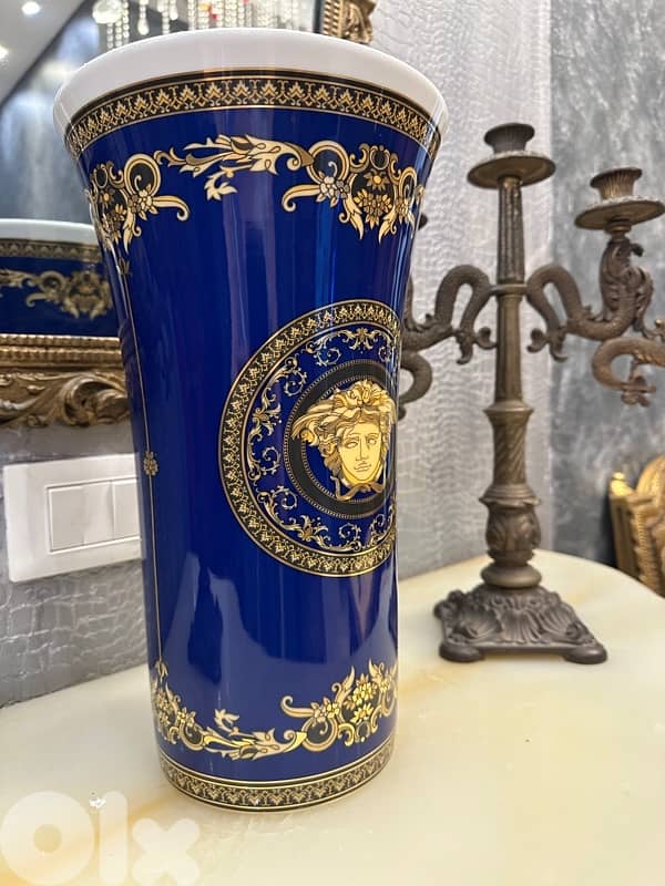 Rosenthal meets Versace Medusa blue Vase 9