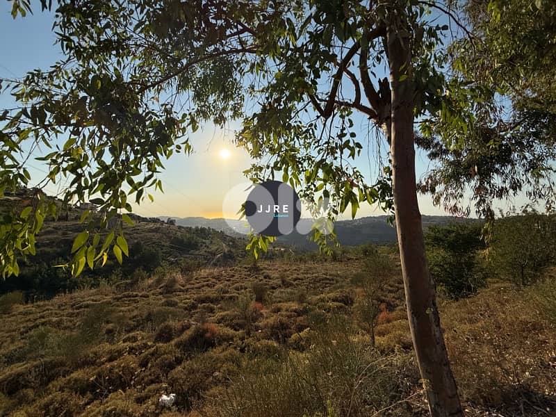 Prime Location Land In Bhamdoun For Sale / أرض في بحمدون للبيع 5