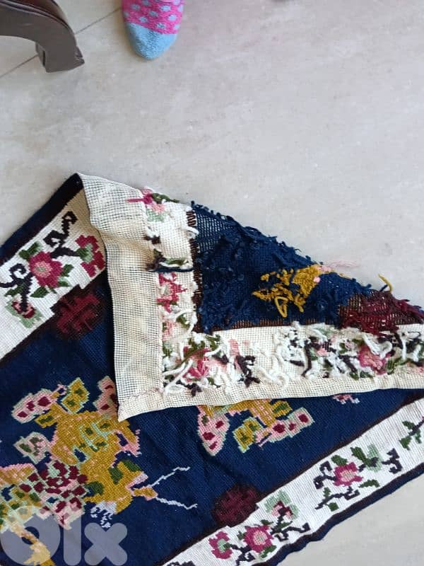 handmade carpet canvas 0
