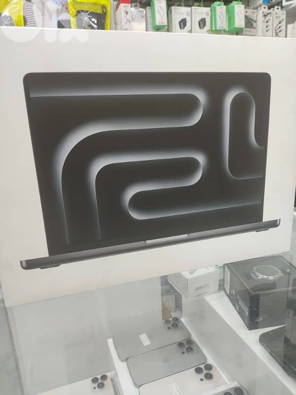 apple MacBook Pro M5 512GB 16 ram 0