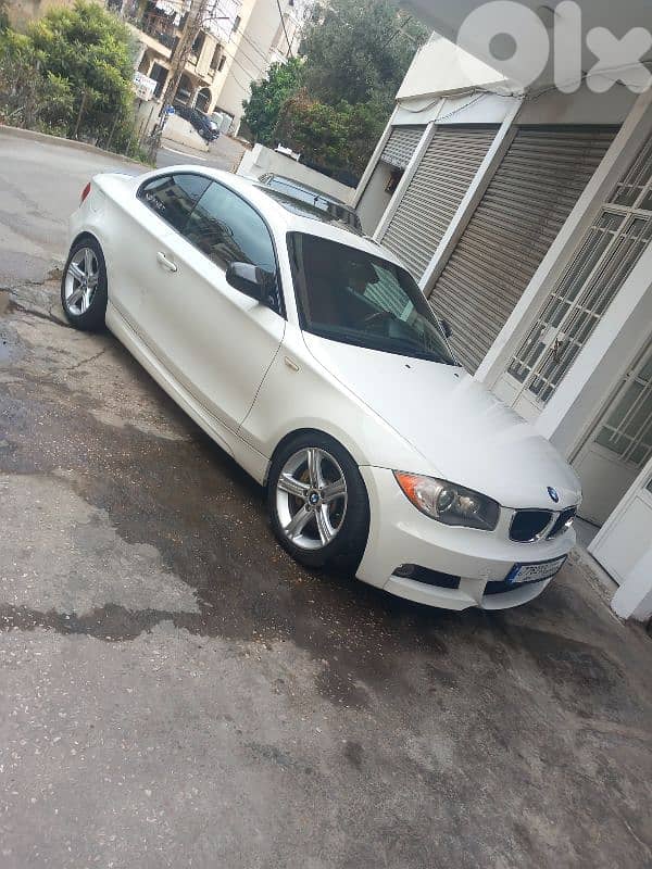 BMW 1-Series 2011 0
