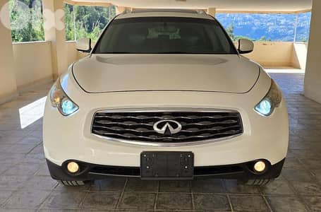 INFINITI FX35 2009 !! SUPER CLEAN!!