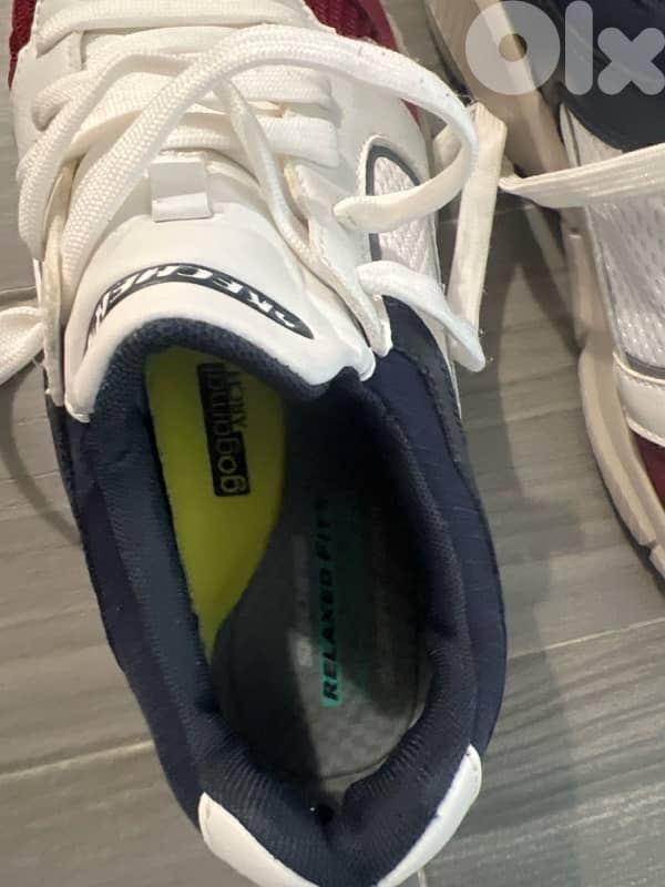 skechers 4
