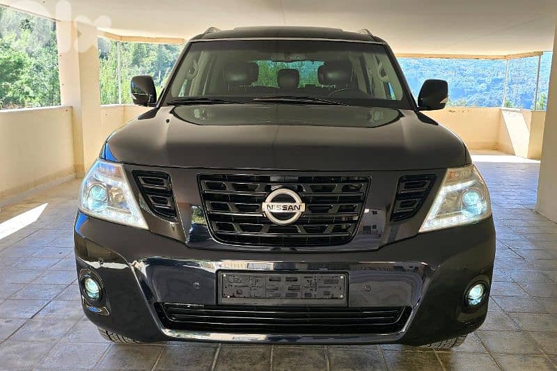 NISSAN PATROL LE V8 2012 PLATINUM!! 0
