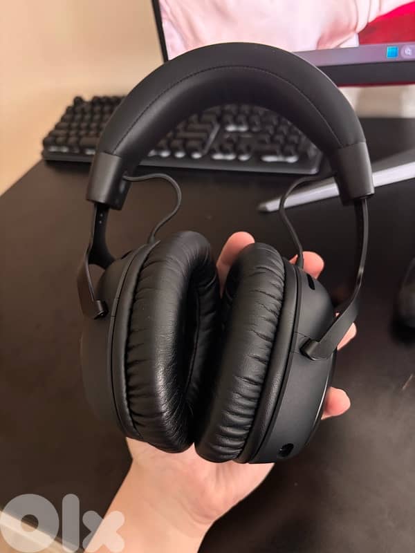 BRAND NEW HYPER X CLOUD 3 S WIRELESS 3