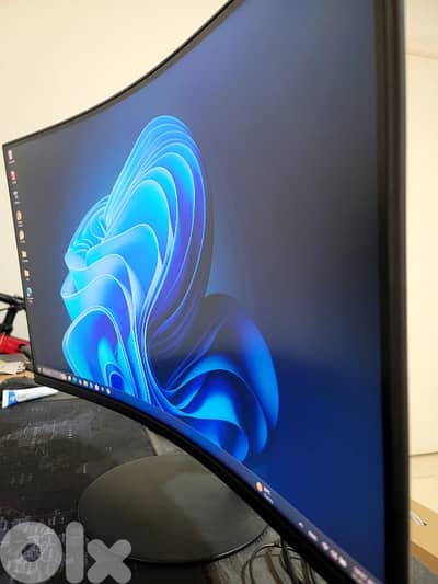 SCREEN SAMSUNG 27 INCH CURVE