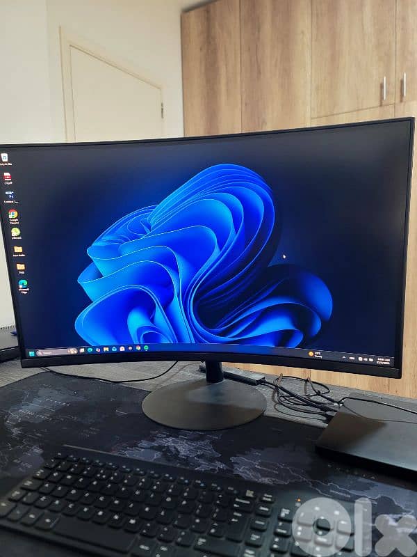 SCREEN SAMSUNG 27 INCH CURVE 5