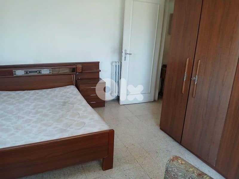 Dining table + Salon + Fridge + Living Room + Bedroom 9