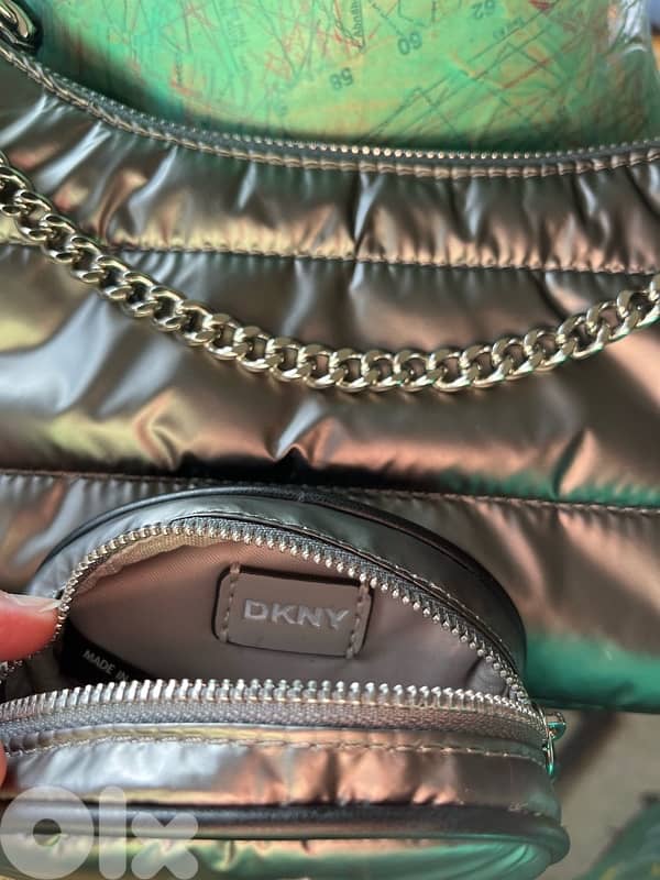 DKNY CROSSBAG WITH EXTRA POCHETTE 10