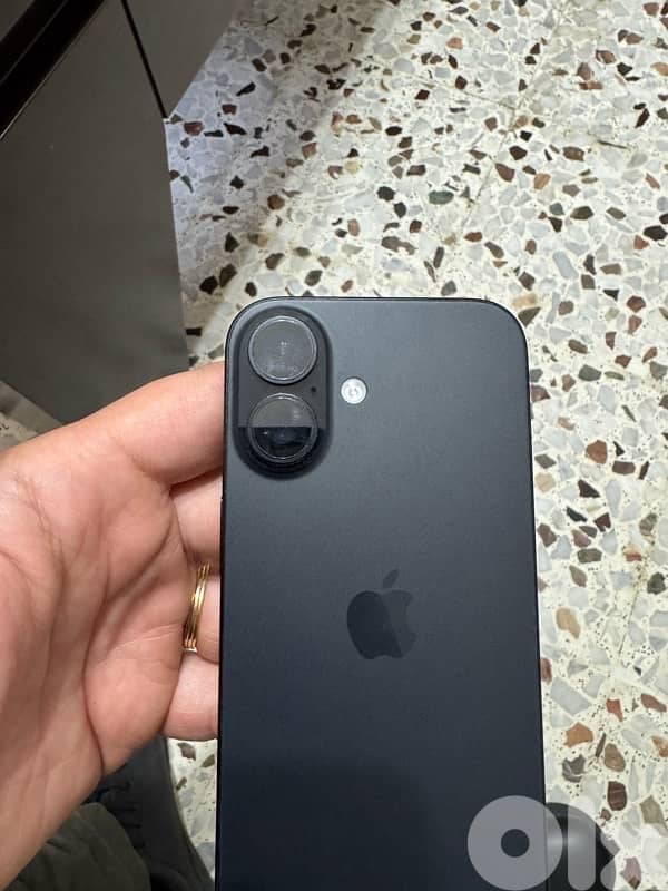iphone 16 128gb like new 2