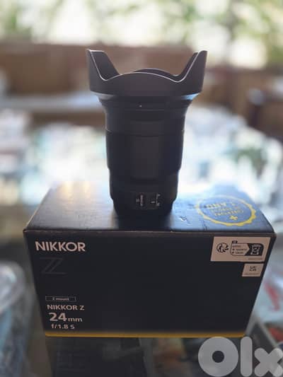 Nikon Z 24mm f1.8 S line excellent condition