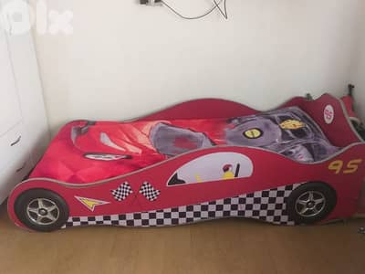 kids single bed room