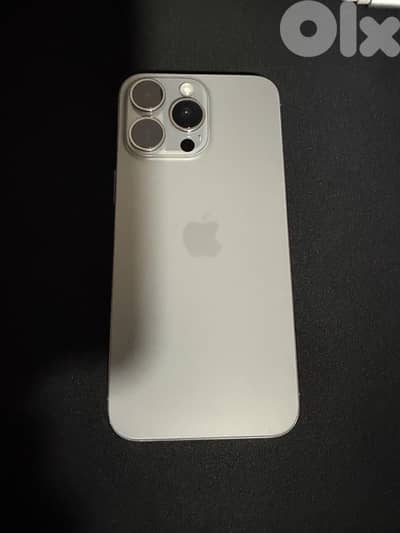 15 Pro Max 256 Super Clean