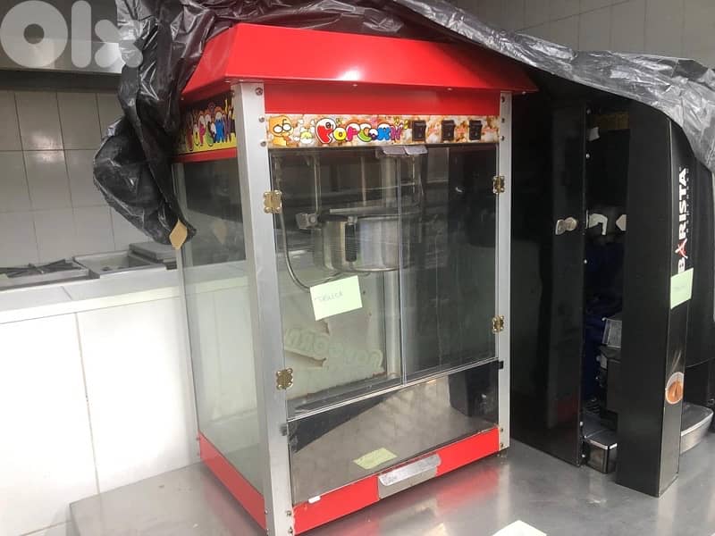 popcorn machine 0