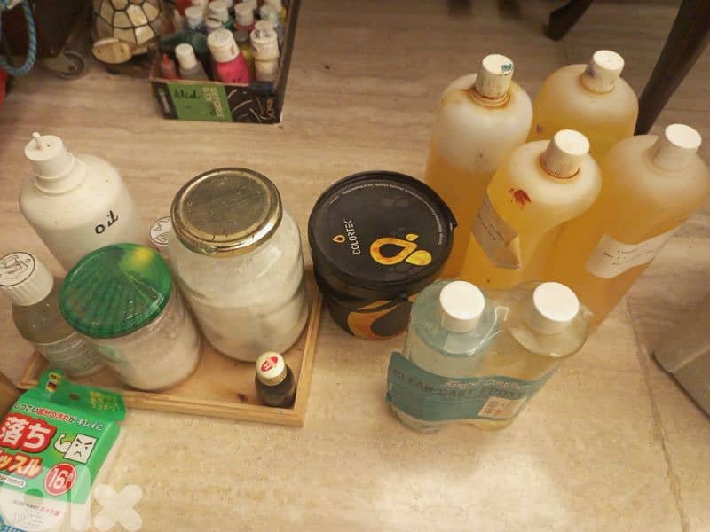 Art Supplies (New and Used) 0