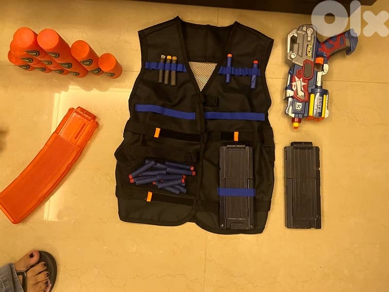 3 nerf guns (xl, medium and small) bullets, vest 4