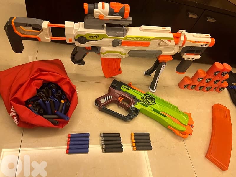 3 nerf guns (xl, medium and small) bullets, vest 5