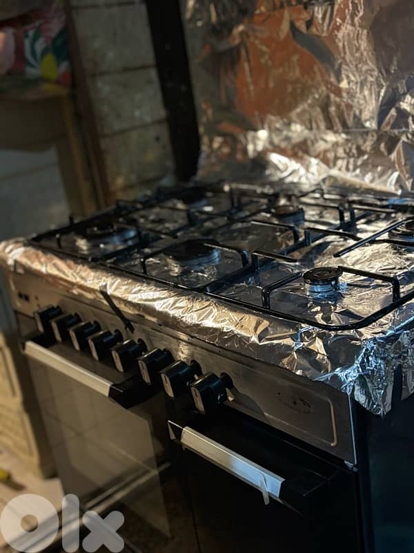 italy gaz used like new 6 eyes 0