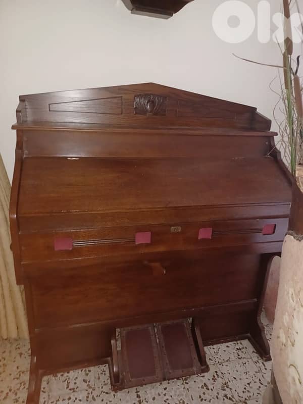HARMONIUM VINTAGE 7