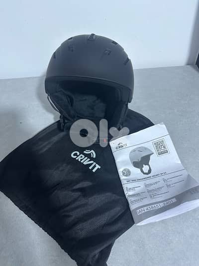 Brand NEW Ski helmet