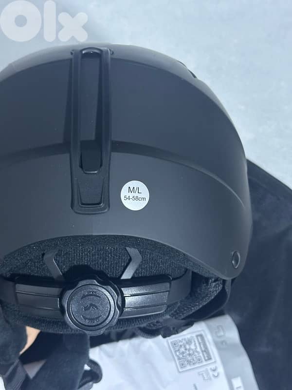 Brand NEW Ski helmet 2
