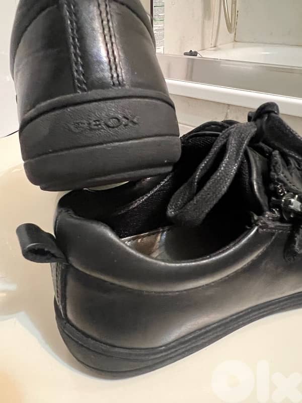 shoes size 31-32-33 9