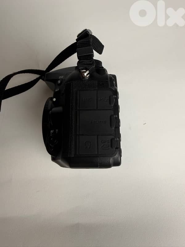 Nikon d7100 (extremely low shutter count) 3