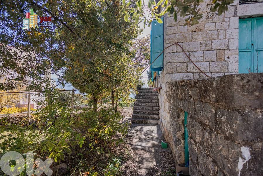 Ajaltoun 200m2 Traditional House  | 1800m2 Land | Private Street | GA 3